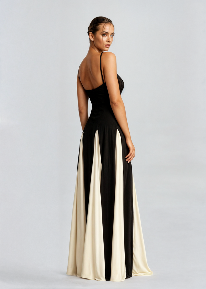 Salem - Women’s elegant maxi dress with flowing design