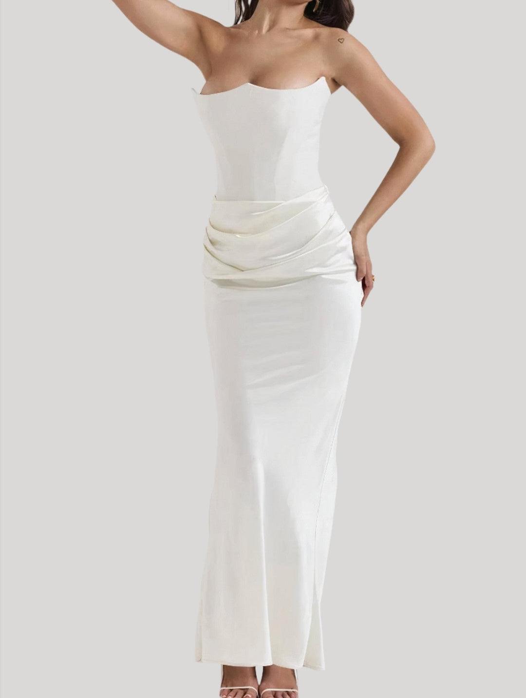 Yides - Women’s strapless elegant maxi dress with sophisticated design