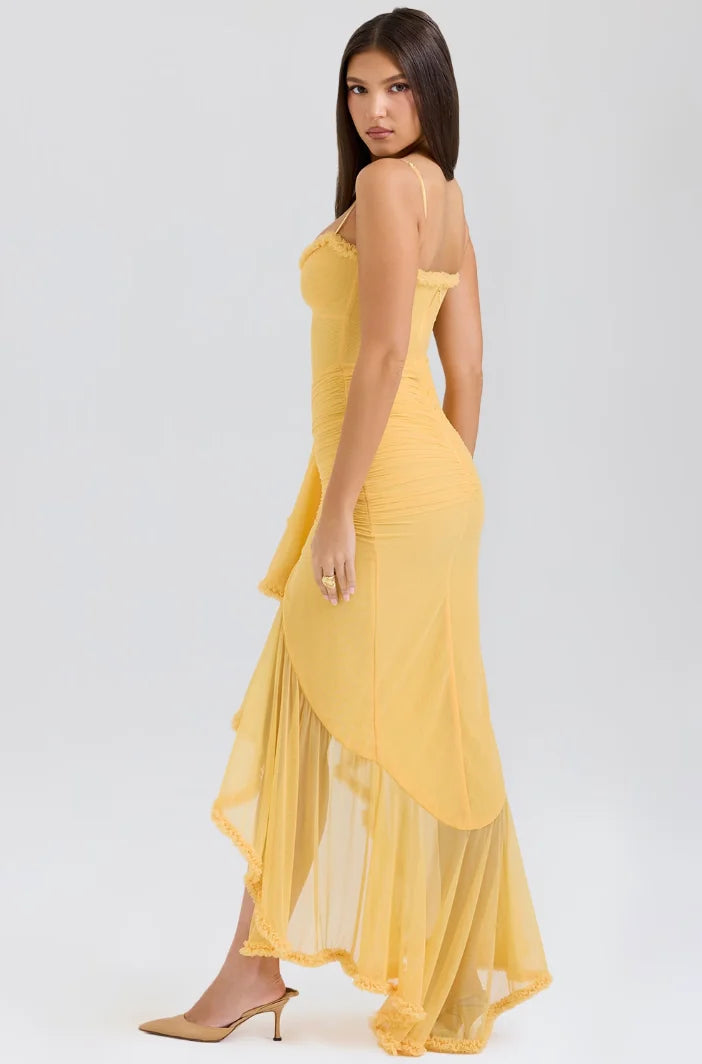 Fitted midi dress in Kayliana style with ruffled details, made from soft cotton fabric in a sleek silhouette.
