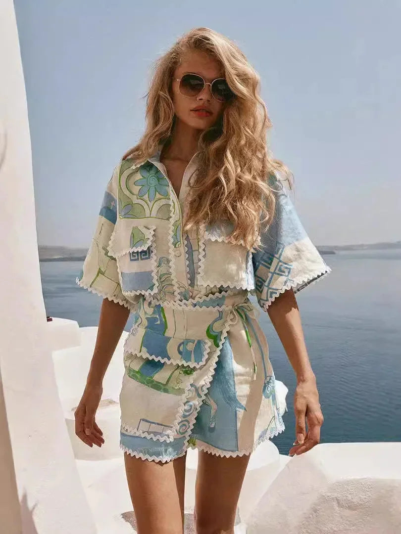 Blue and white summer beach set featuring Jimena design, perfect for sunny days.