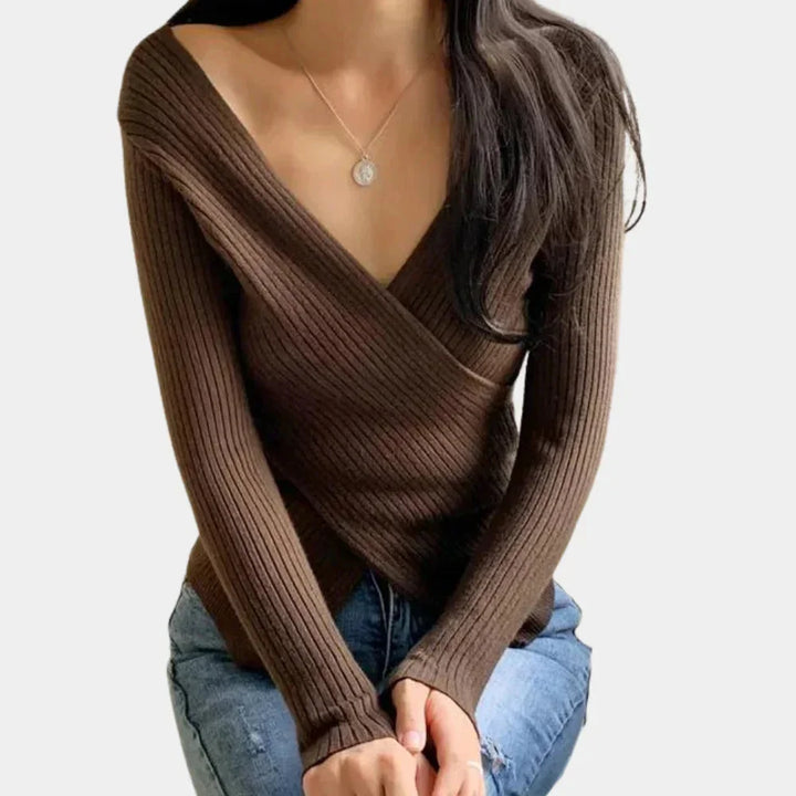 Brown ribbed V-neck wrap top by Raquel. Soft and stretchy fabric with flattering fit. Perfect for everyday wear or casual…