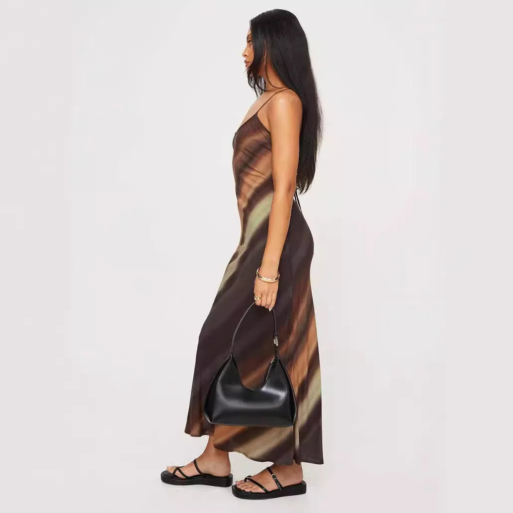 "Maxi dress for women in ombré tones with a unique design, perfect for casual or special occasions, made with high-quality…