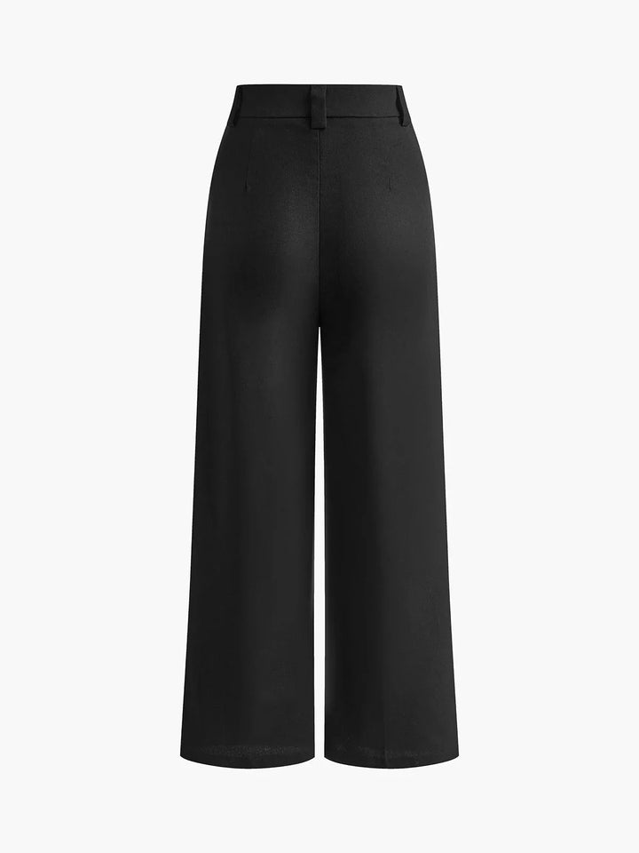 Sleeveless top and wide-leg pants set in Beautiful fabric with a modern design.