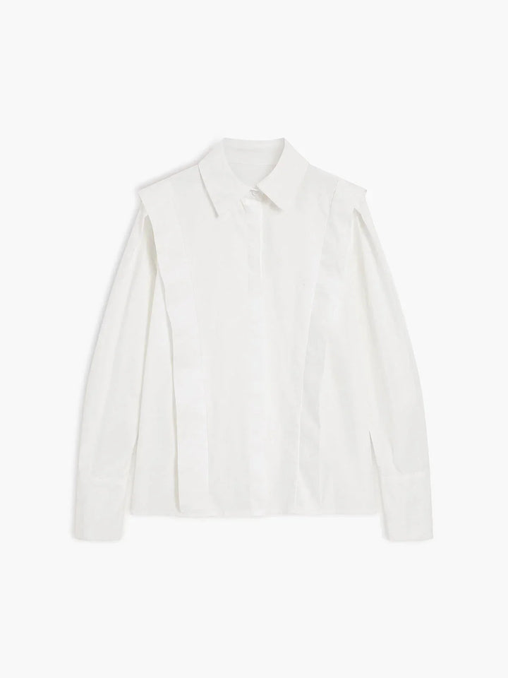 Oversized shirt with button details in a chic design by Myra, made from soft cotton for a comfortable and stylish look.