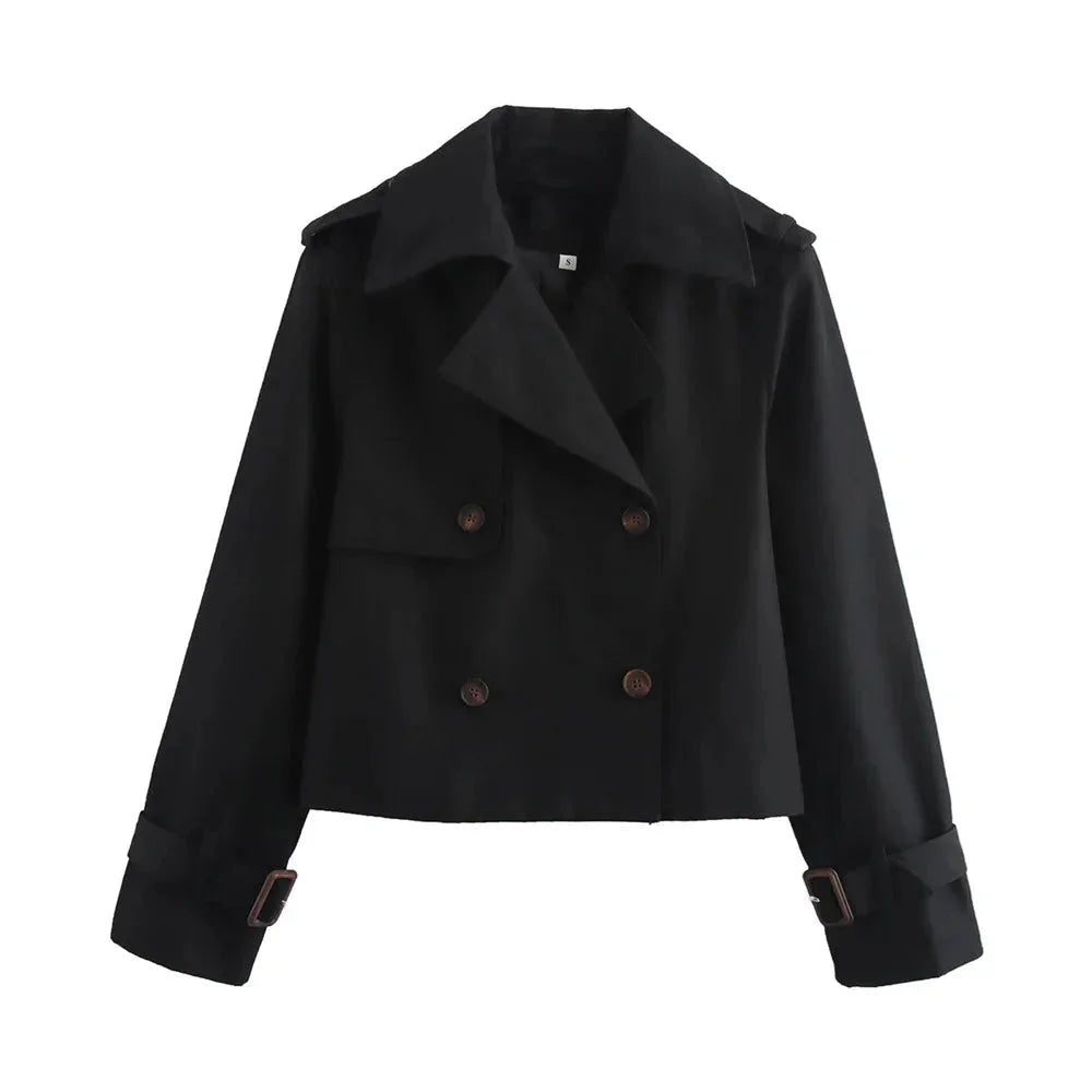 Black short jacket with a sleek design, ideal for daily wear. Made from durable materials, suitable for versatile styling.